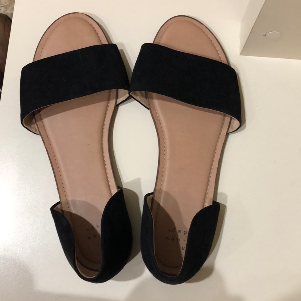 Black sandals